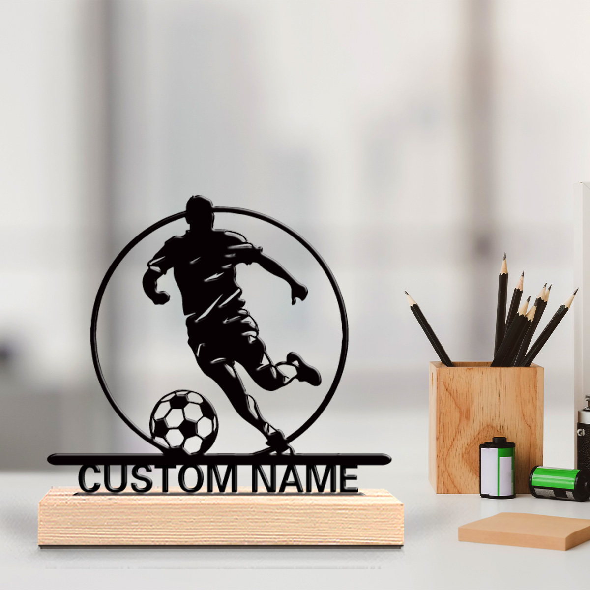 Home Office Desk Ideas - Patung Logam Pemain Sepak Bola Custom