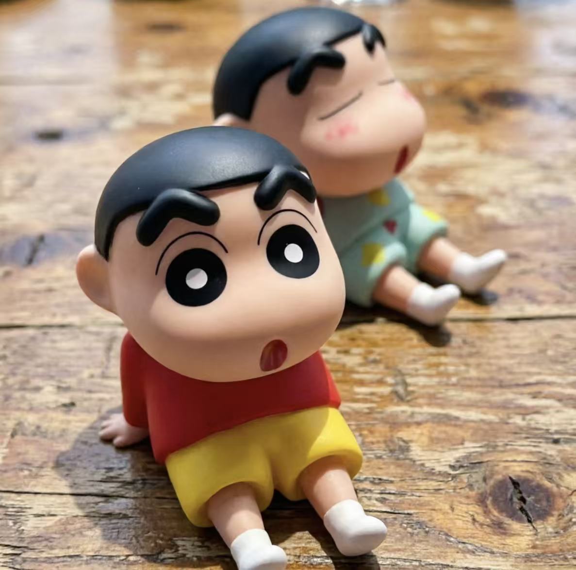 Dekorasi Desktop Crayon Shin C - Home Office Romance Manga ulasan dan harga
