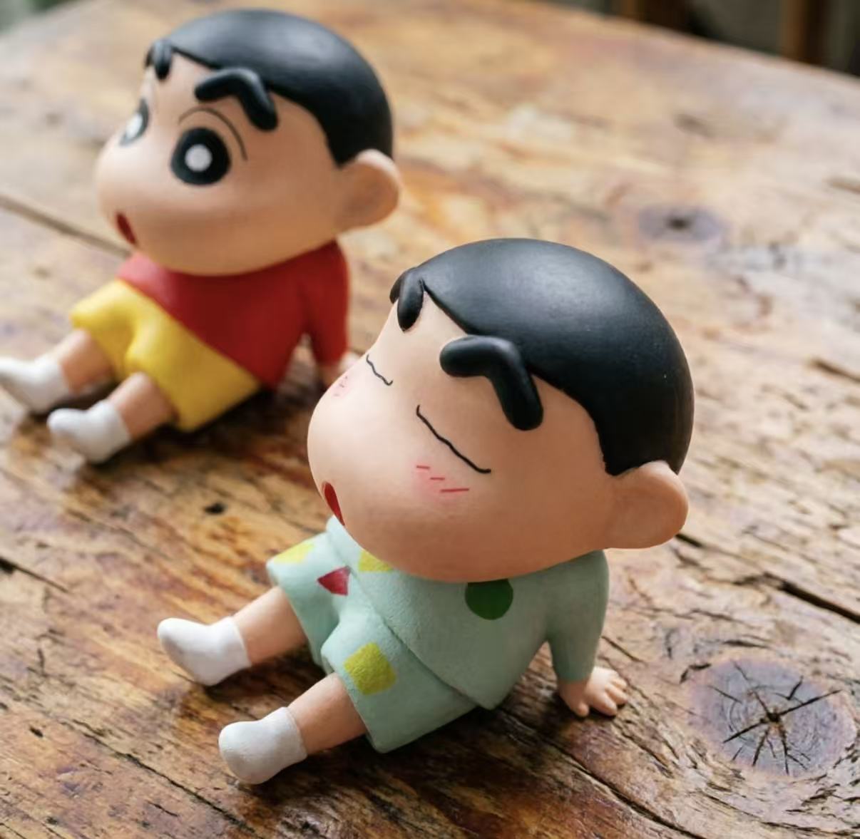 Dekorasi Desktop Crayon Shin C - Home Office Romance Manga ulasan dan harga